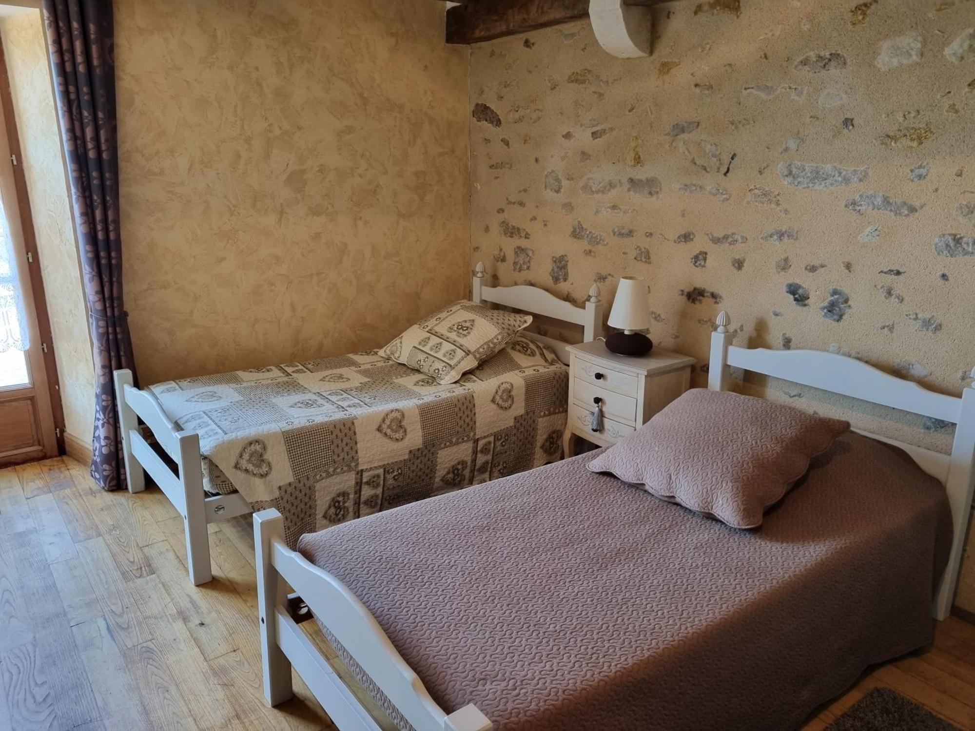 Bed and Breakfast Domaine De La Rue La Berthenoux Exterior foto